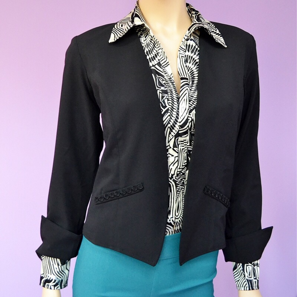 NWT! Black Reversible Jacket Blazer Polyester w/ Pockets!